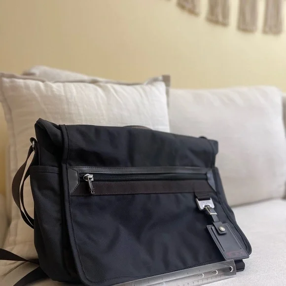 Tumi Ballistic Nylon Laptop Briefcase Messenger Shoulder Bag